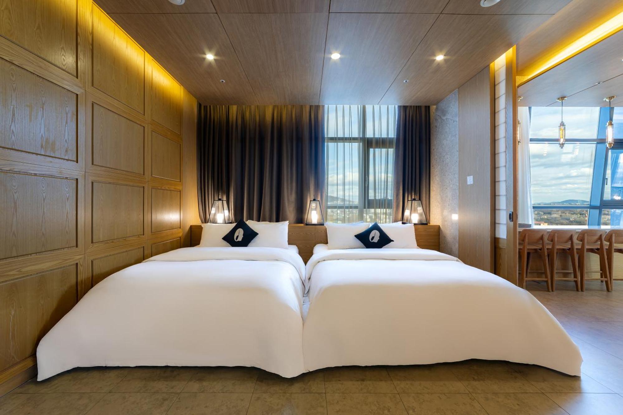 Hotel The Designers Seoul Station Екстер'єр фото